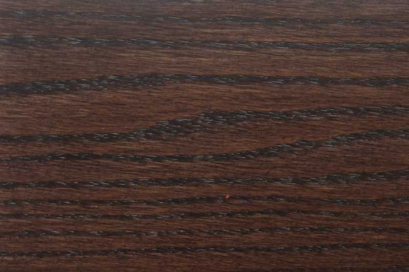 Dark Horse on Red Oak